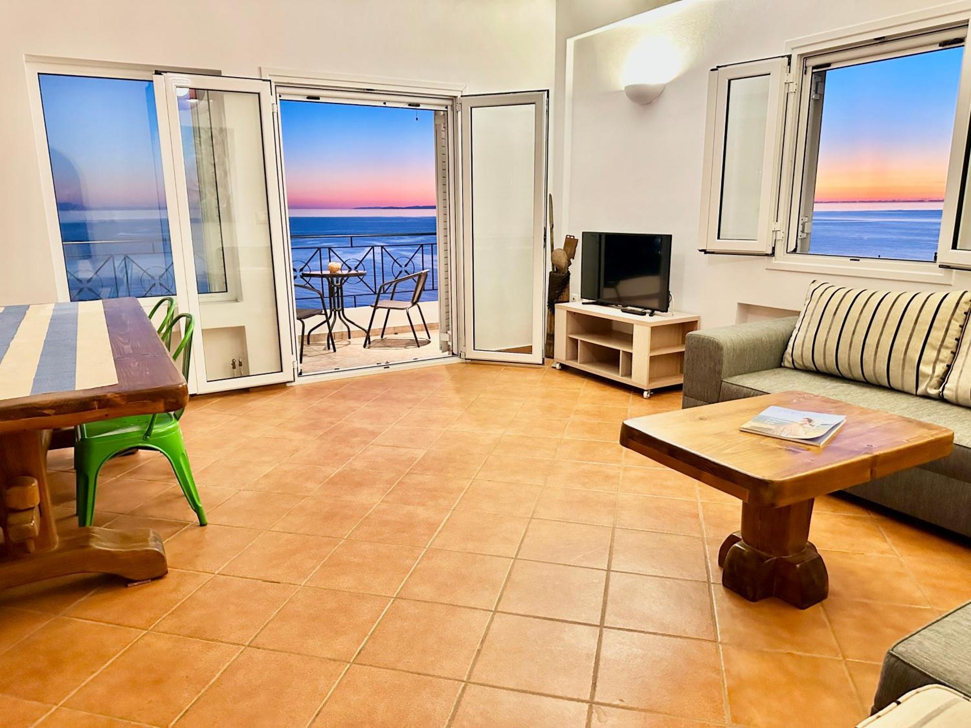 Roumers Himara Εξωτερικό φωτογραφία